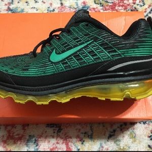Nike air max . Size 8 mens